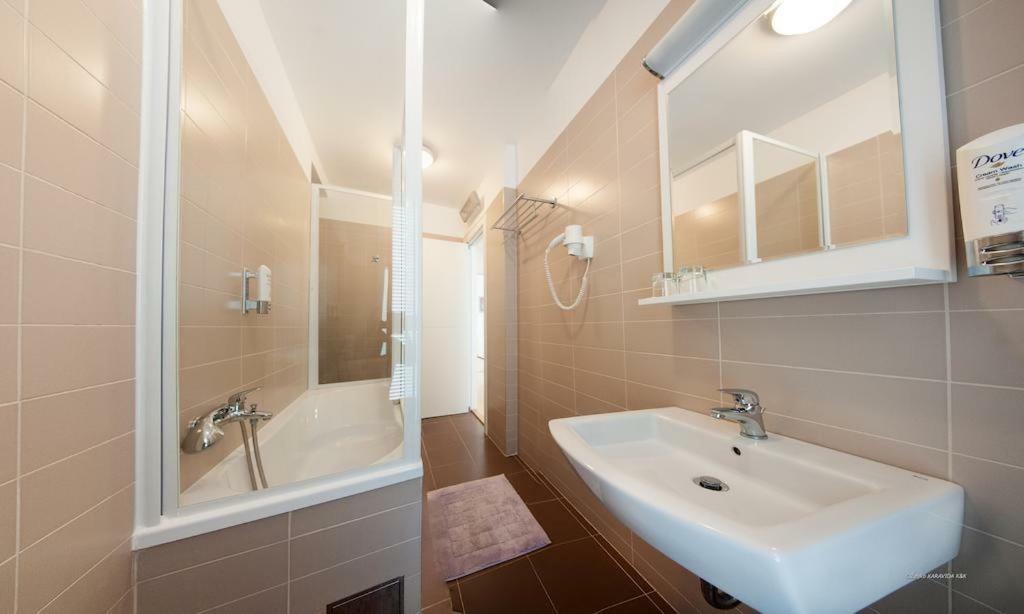 Sunset Apartment Петрчане Екстер'єр фото