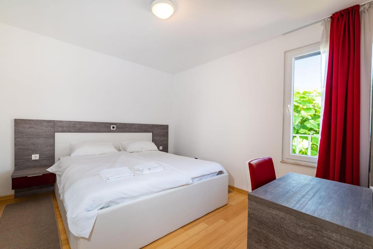 Sunset Apartment Петрчане Екстер'єр фото